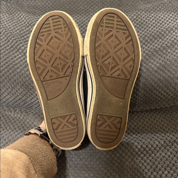 Kids slip on converse sneakers - Picture 9 of 11